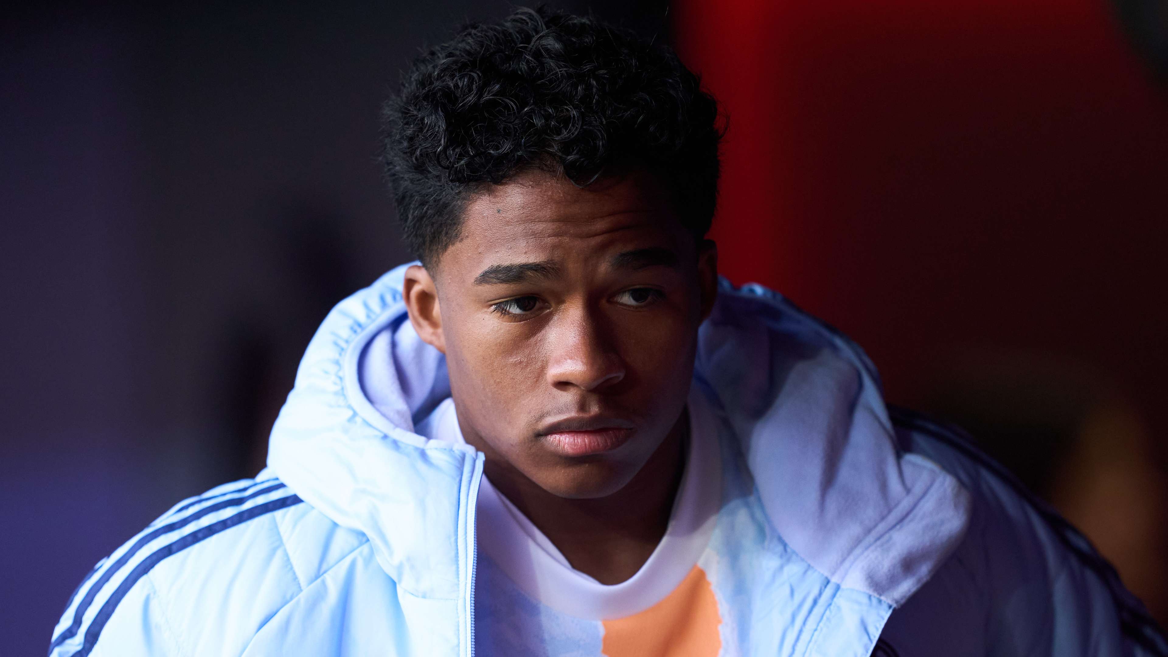 日益竞争激 日益竞争激